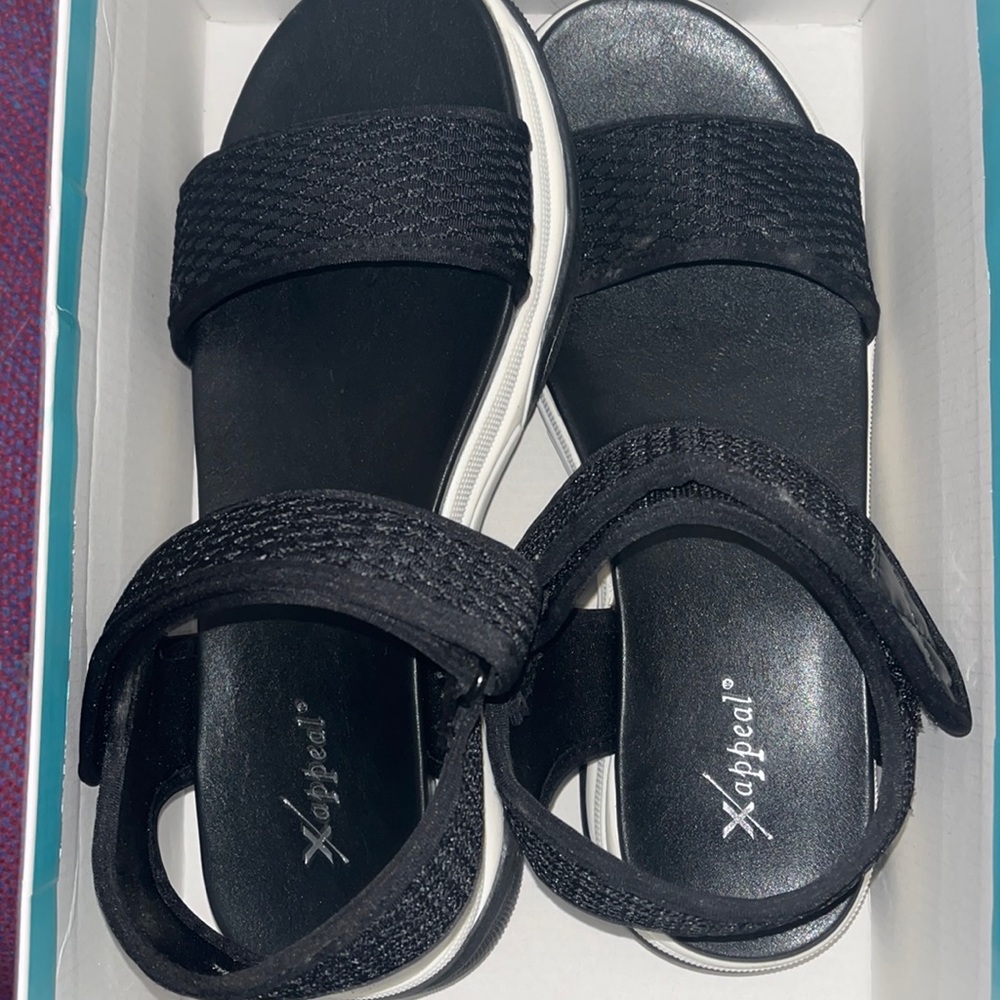 - Womens sandals gently used